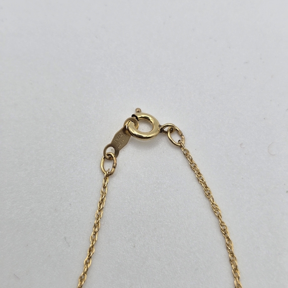 Gold Filled Heart Locket Pendant Necklace - Picture 7 of 10